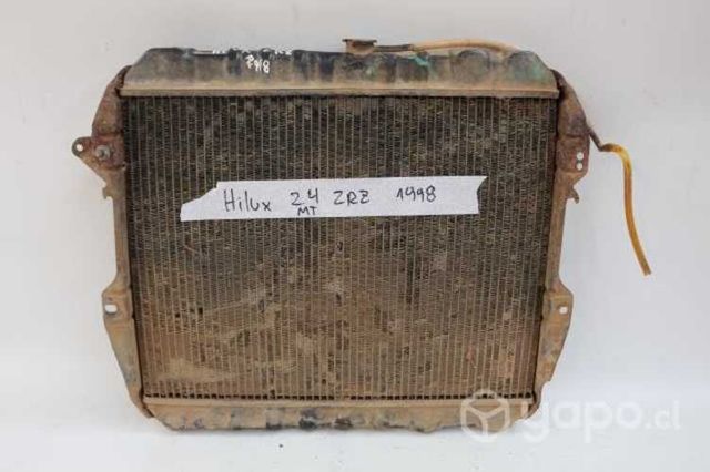 Radiador Toyota Hilux 2.4 2RZ 1998