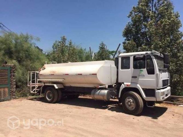 Vendo Camion Aljibe Marca Sinotruk Presurizado año 2012