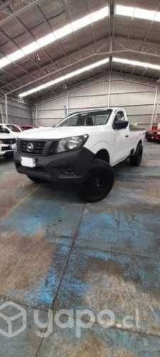 Nissan np300 2018