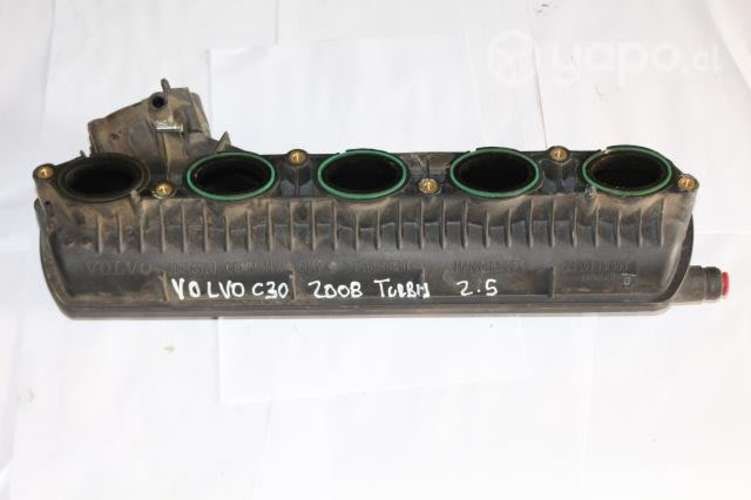 Colector de admision Volvo C30 2.5 Turbo 2008