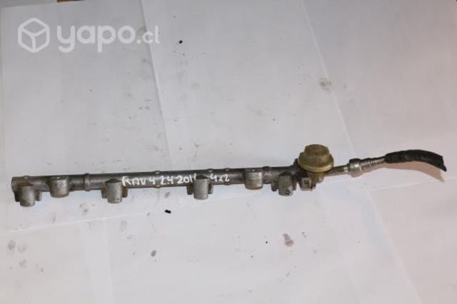 Riel de inyeccion Toyota Rav