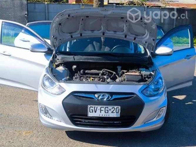 Hyundai accent 2014