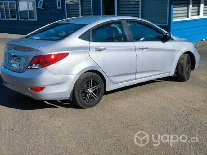 Hyundai accent 2014