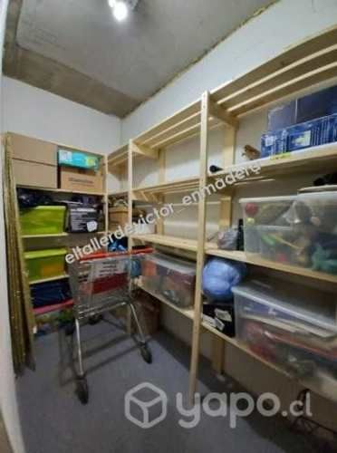 Repisa en madera para bodega