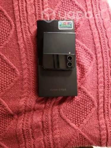 Celular Samsung Zflip 4