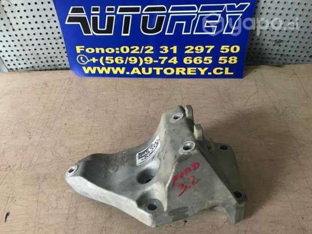 Soporte (048) Ford Ranger 3.2 2013