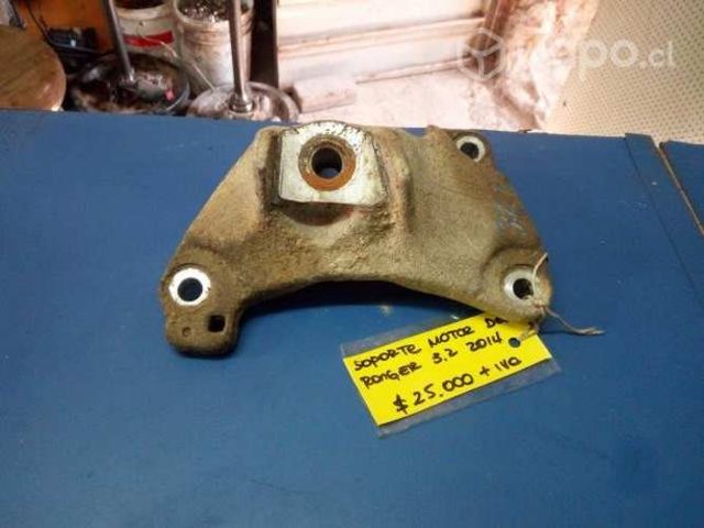 Soporte aluminio motor derecho Ford ranger 3.2