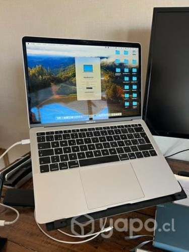 Macbook Air gb SSD como nuevo + REGALO
