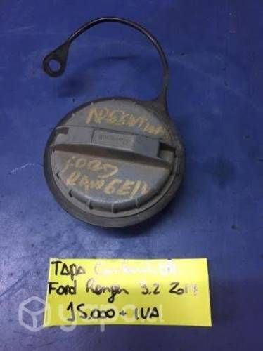 Tapa interior combustible Ford Ranger 3.2 2014