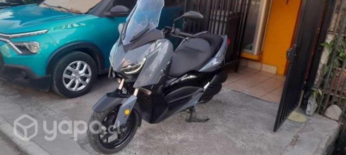 Moto yamaha xmax 300