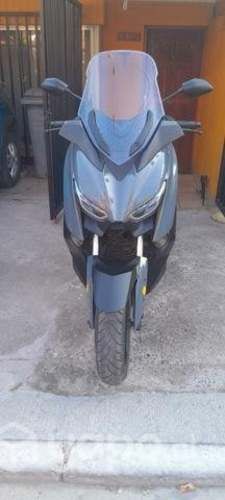 Moto yamaha xmax 300