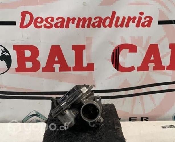 Cuerpo de aceleración con detalle RENAULT KWID