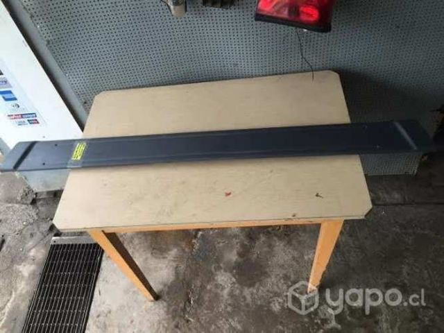 Tapiz interior bajo luneta Ford Ranger 3.2 2014