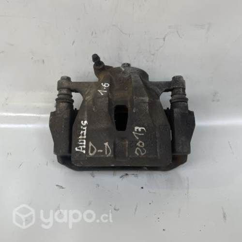 Caliper Del.Der. Toyota Auris 1.6 Mt 2013