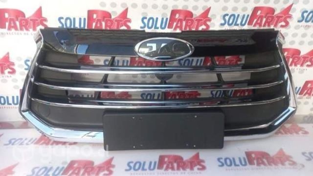 Mascara con logo para jac js2