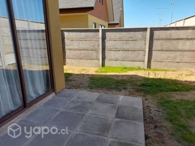 Vende casa nueva