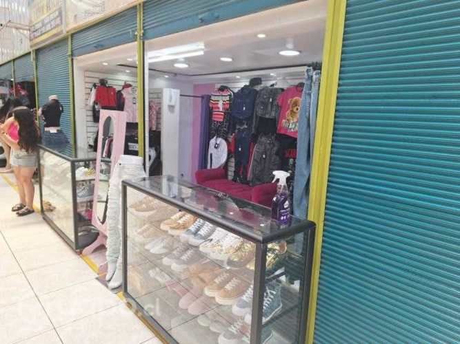 Dos Locales Comerciales