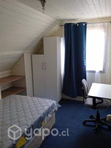 Arriendo piezas estudiantes universitarios varones