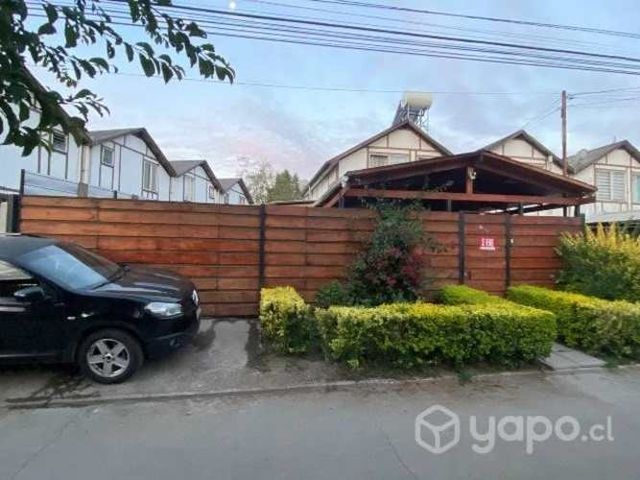 Vendo casa comuna de colina