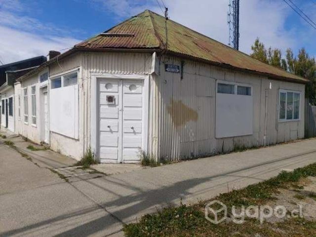 Casa comercial balmaceda #1 esquina zenteno