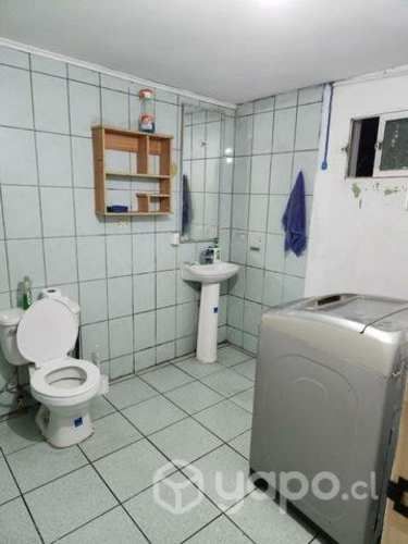 Se Arriendan de pieza