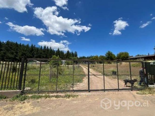 Venta de terreno con casa