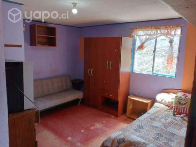 Arriendo pieza grande amoblada