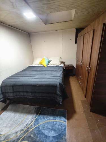 Pieza Amoblada excelente sector