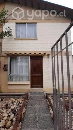 Arriendo casa en Placilla