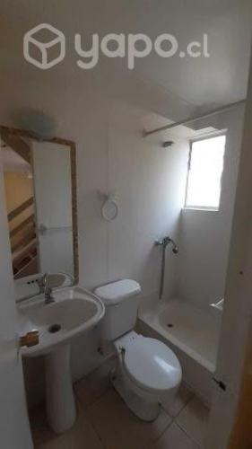 Arriendo casa en Placilla