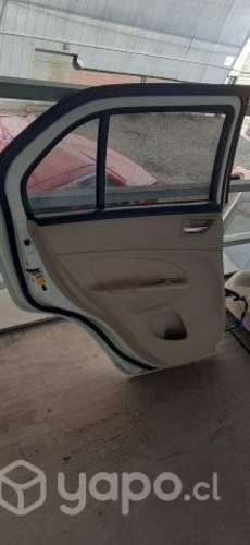 Puerta trasera suzuki Swift dzire