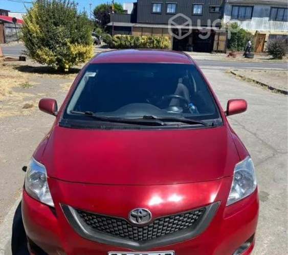 Toyota Yaris 2011