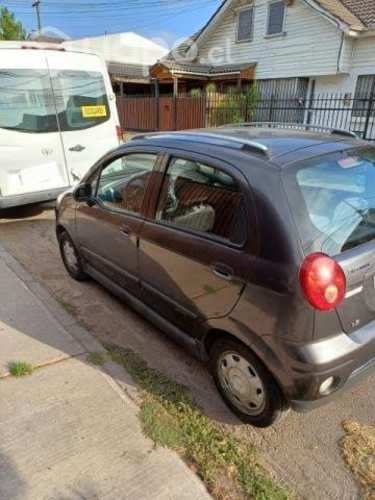 Spark Lite 2015, buen estado, por renovación