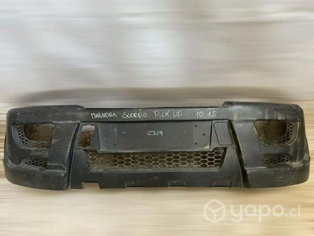 Parachoque delantero Mahindra skorpio pick up 2010