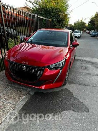 Peugeot new 208, con permiso hasta agosto 2024