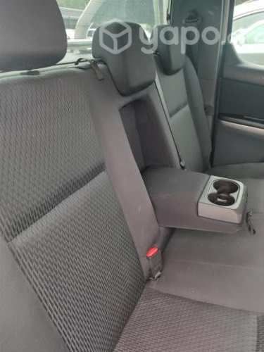 MAZDA BT50, año 2019