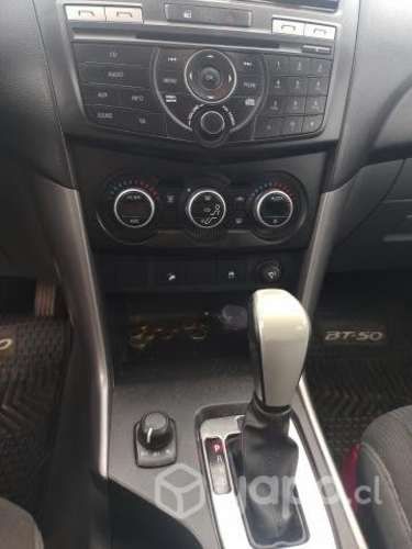 MAZDA BT50, año 2019