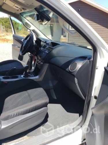 MAZDA BT50, año 2019