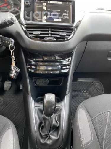 Vendo Peugeot 208 diesel