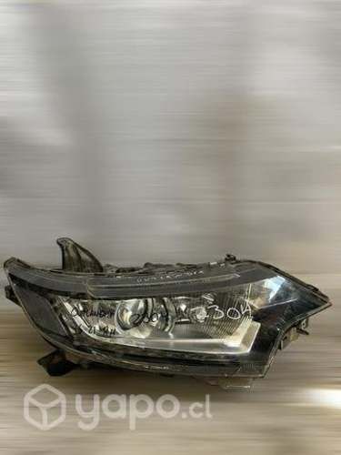 Foco óptico rh Mitsubishi Outlander 2016 2021