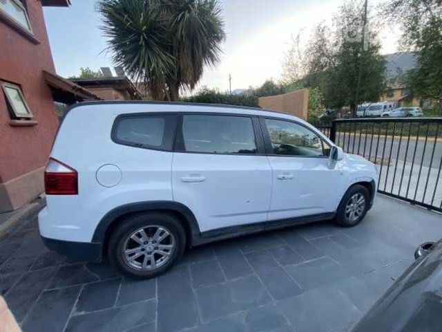 Vendo Chevrolet Orlando 2014