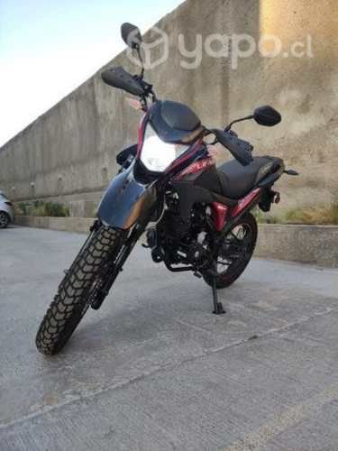 Moto Lifan Enduro LF150GY poco uso