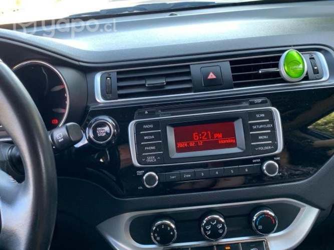 Kia rio 5
