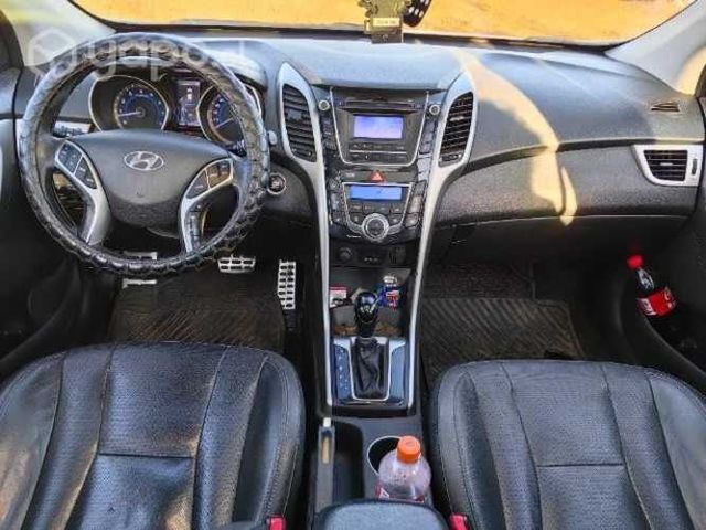 Se vende hyundai i30 2013