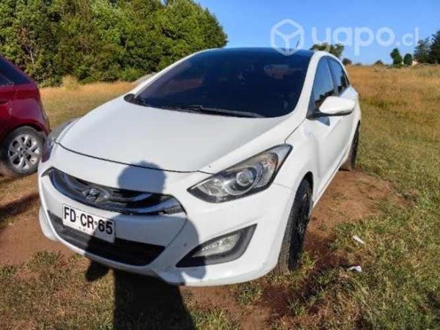 Se vende hyundai i30 2013
