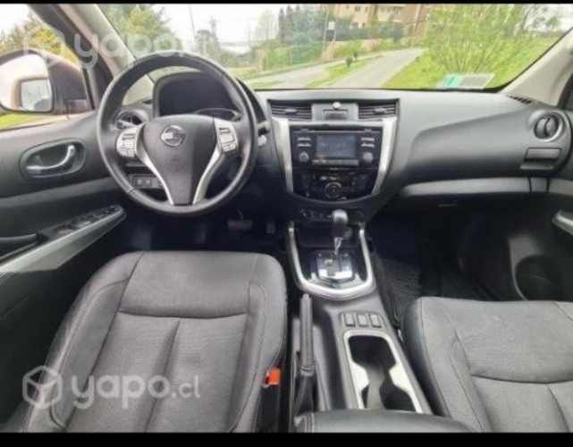 Nissan np300 le full automatica 4x4