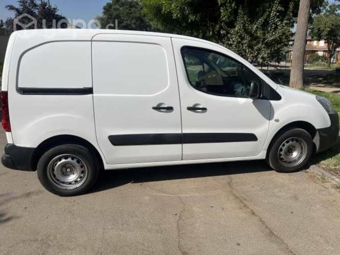 Vende Peugeot Partner