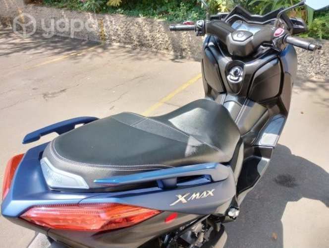Yamaha XMAX300