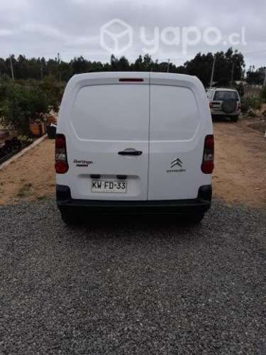 Citroen berlingo 1.6  2019