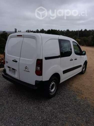 Citroen berlingo 1.6  2019